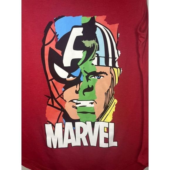 Marvel Hi-Low Red Avenger Comic Tank Top Size Large Sleeveless - Picture 2 of 7